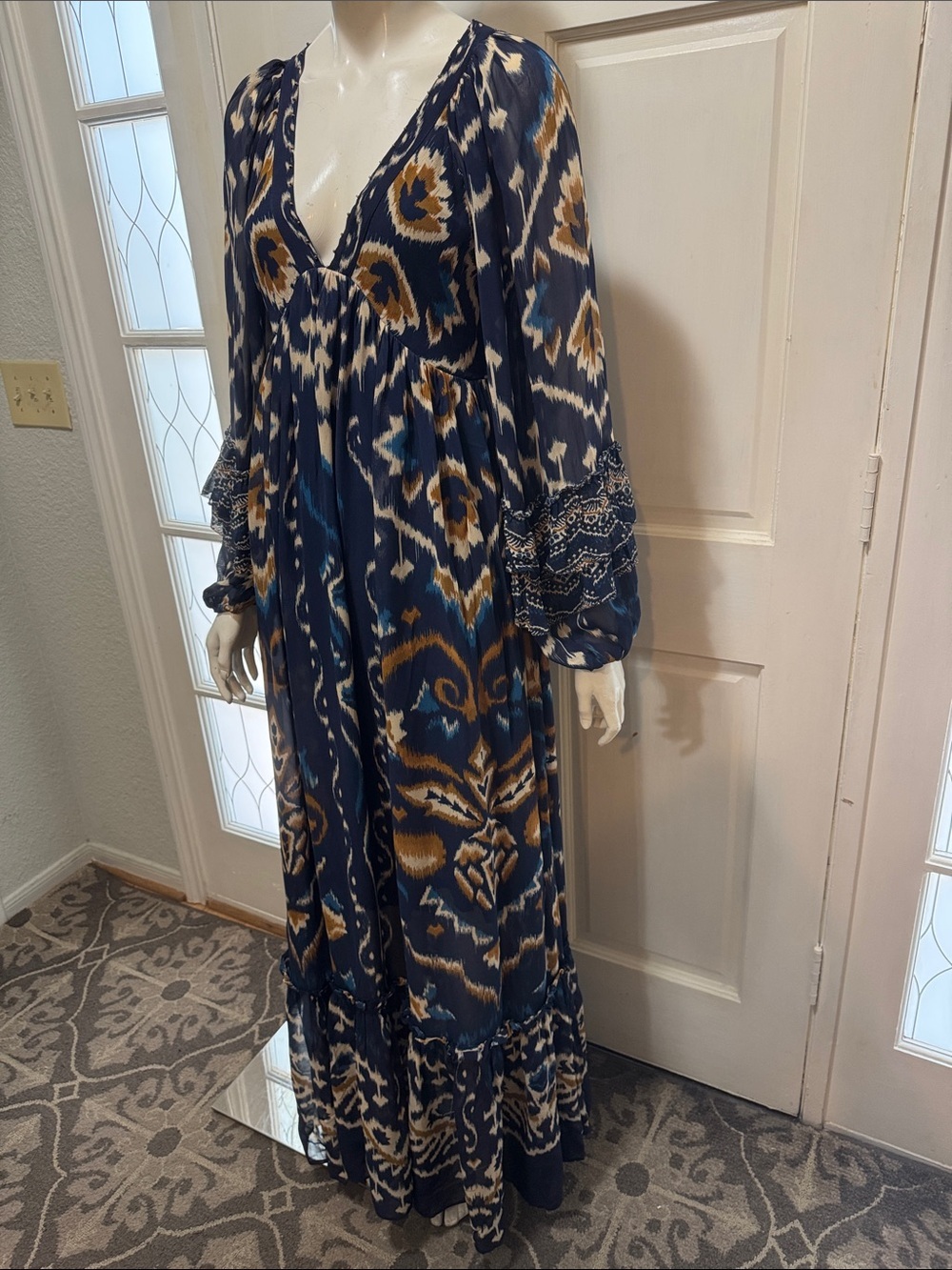 FARM Rio Pineapple Blue Ikat Maxi Dress Boho Long Sleeve Altered Length Small - Picture 7 of 16